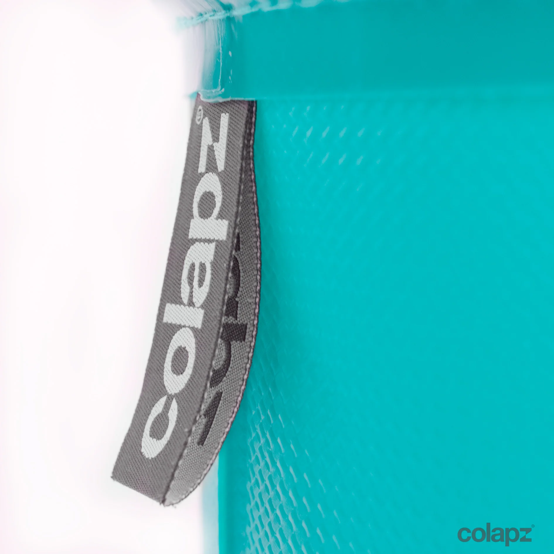 Collapsible 2-in-1 Water Carrier & Bucket with Handle and Tap - 8 Litres Capacity - Image 11